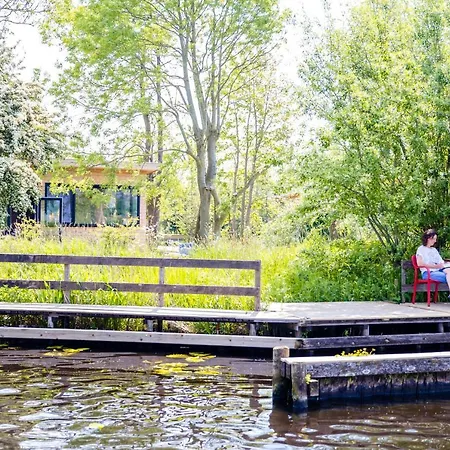 Pean-Buiten Waterlodges Nes  Exterior photo