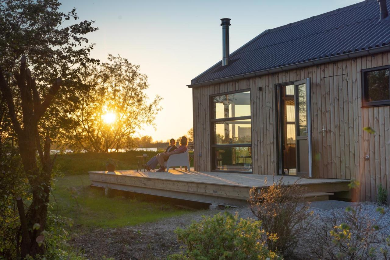 Pean-buiten Waterlodges Vakantiehuis *