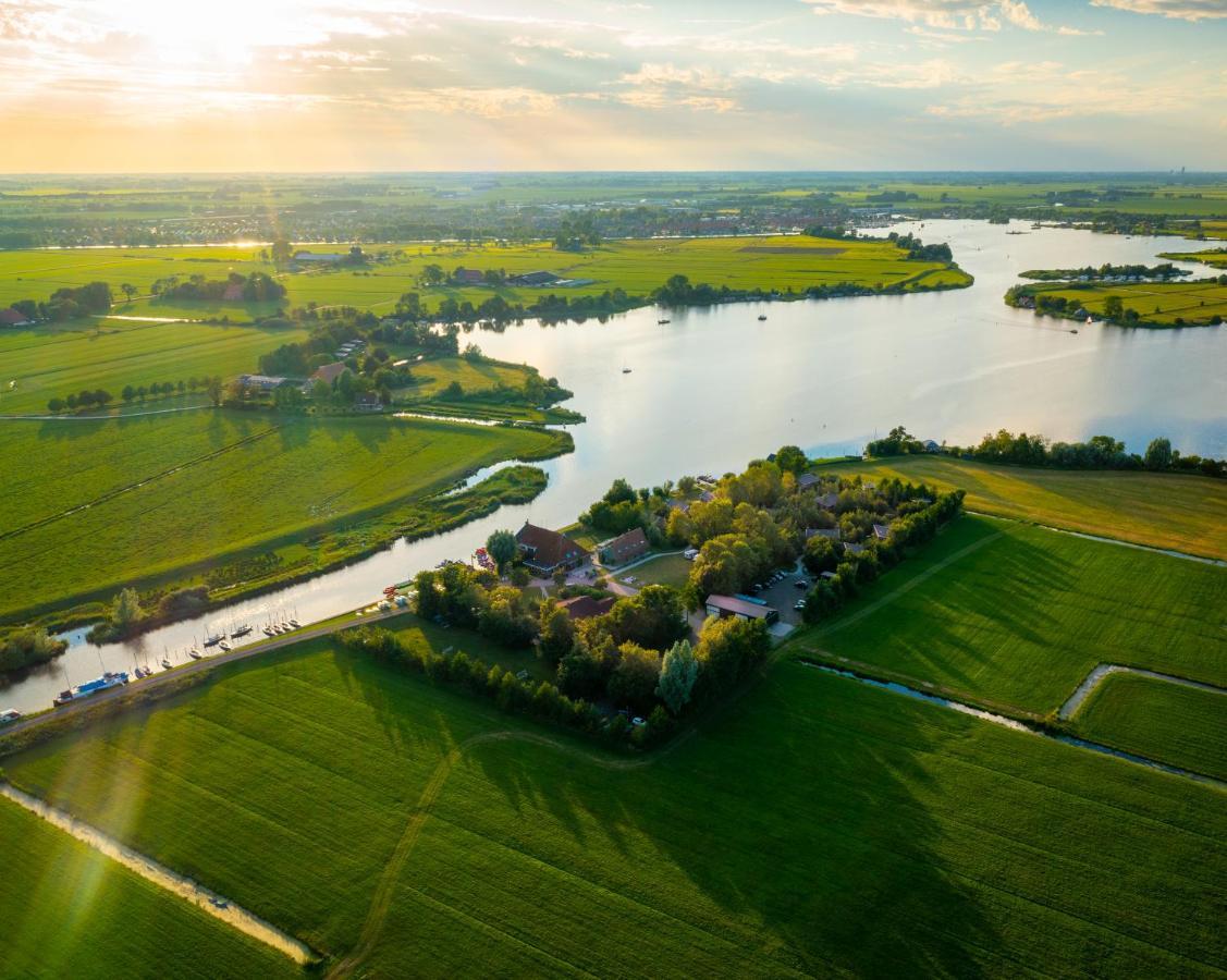 Pean-buiten Waterlodges *