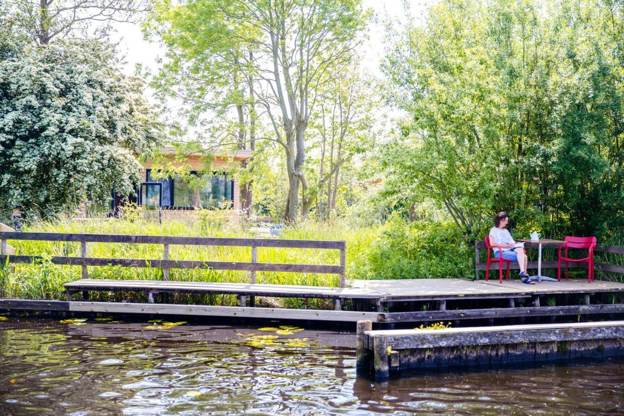 Pean-buiten Waterlodges Nes (Heerenveen)