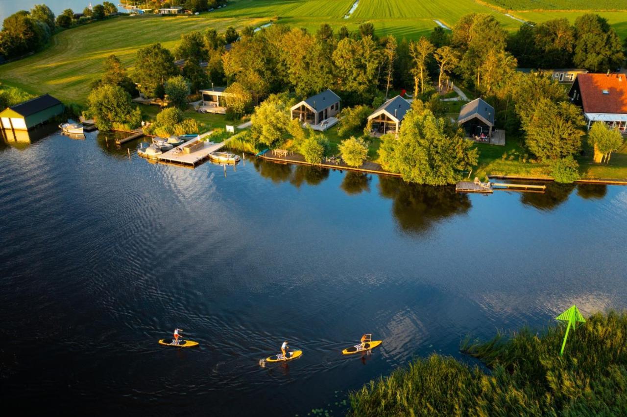 Pean-buiten Waterlodges Nes (Heerenveen)