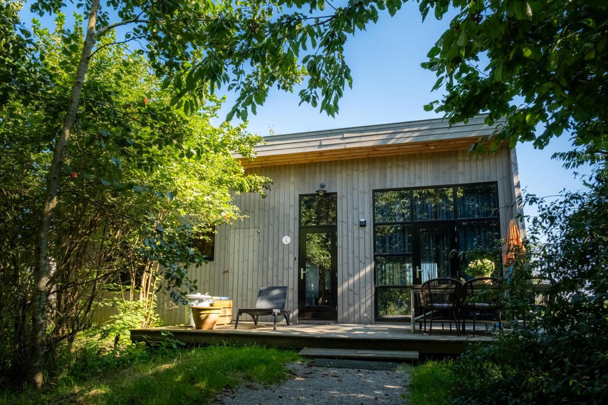Pean-buiten Waterlodges *