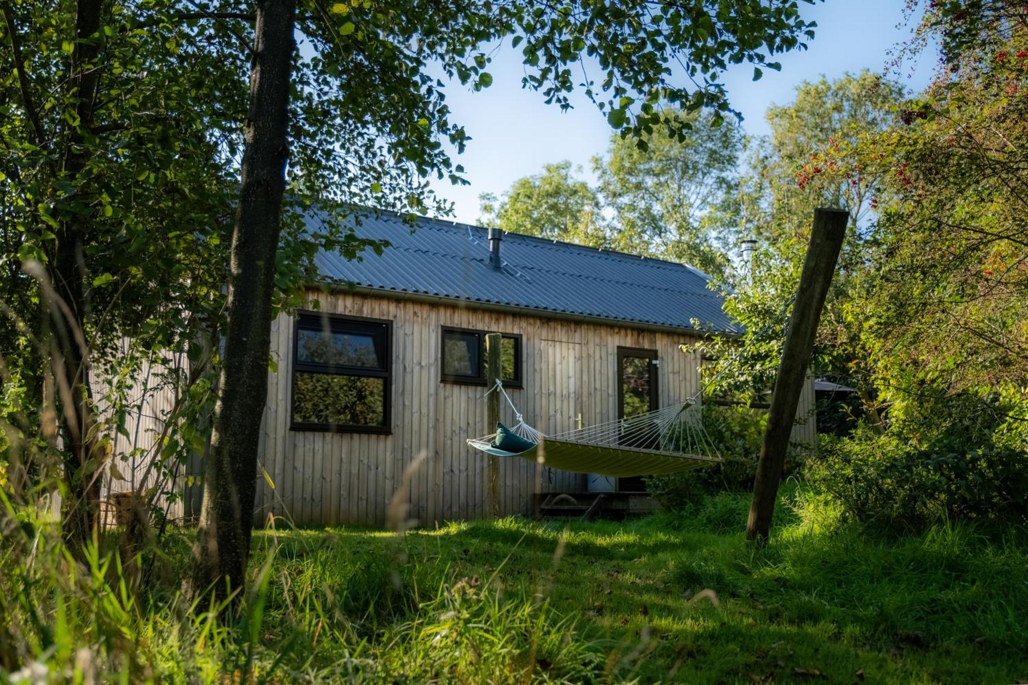 Pean-buiten Waterlodges Vakantiehuis Nes (Heerenveen)