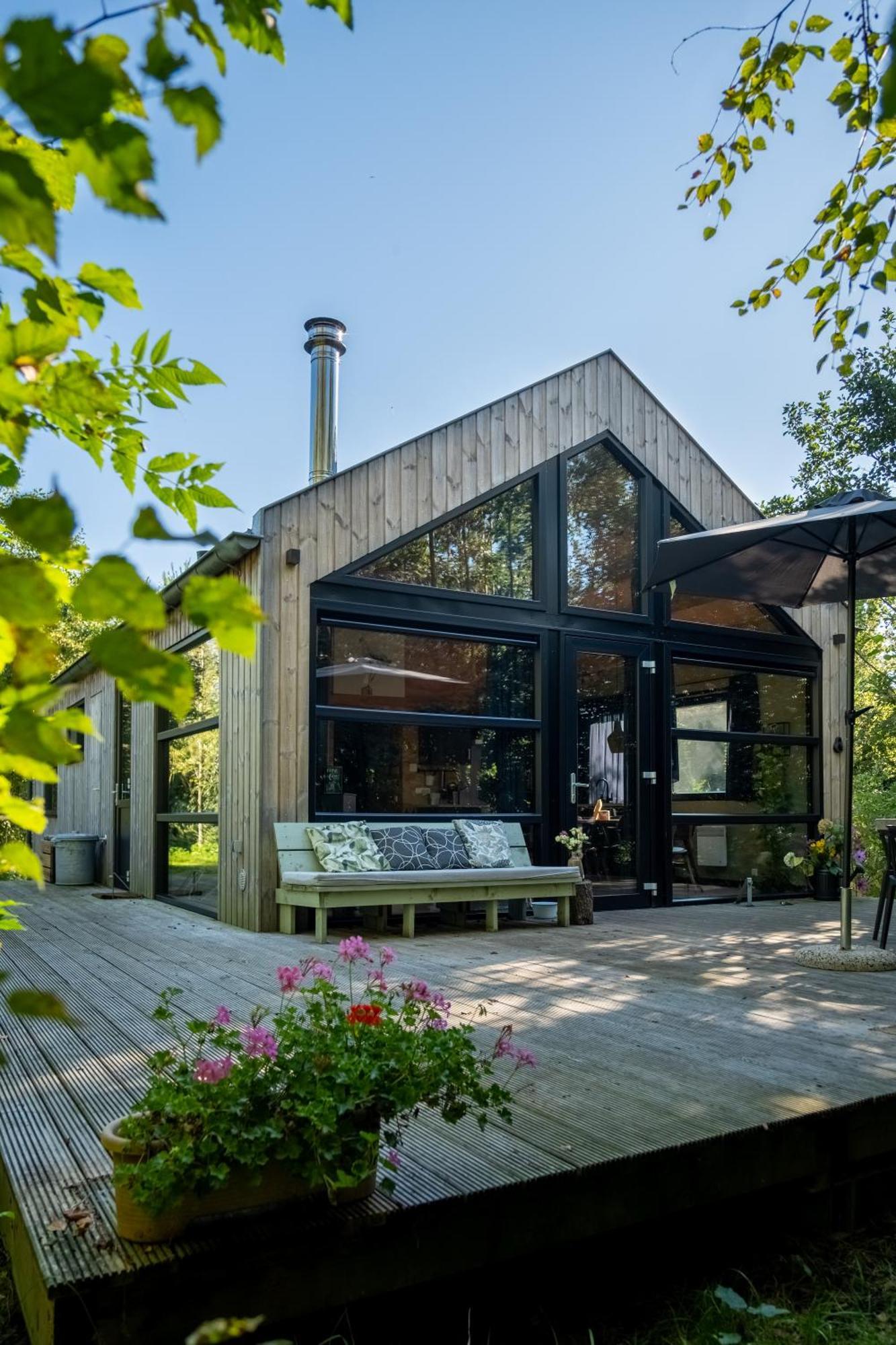 Holiday home Pean-buiten Waterlodges Nes (Heerenveen)